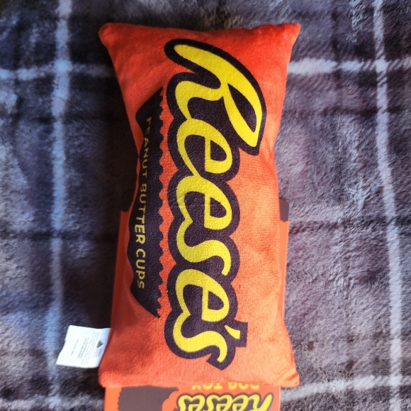 NWT Hershey dog toys - Picture 3 of 4